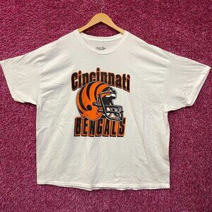 Junk Food Clothing NFL Cincinnati Bengals Helmet Logo T-Shirt 2XL